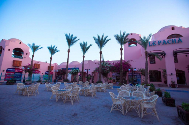 14.06 avion Bucuresti, Egipt - Hurghada Hurghada City, Le Pacha Resort 577 EURO, 7 nopti, All inclusive