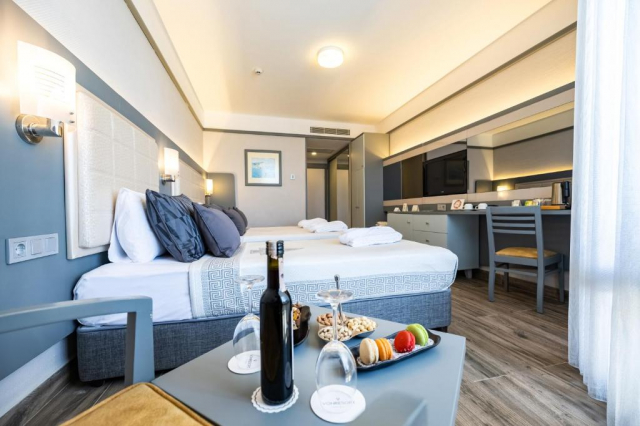 23.05 avion Bucuresti, Turcia - Antalya Side, VONRESORT Golden Coast & Aqua - Kids Concept 841 EURO, 7 nopti, Ultra all inclusive