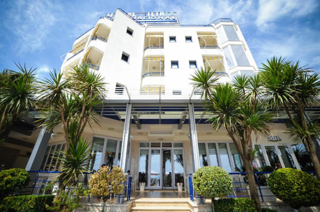17.06 avion Bucuresti, Albania - Litoral Albania Durres, Hotel Iliria Internacional 626 EURO, 7 nopti, Mic dejun inclus