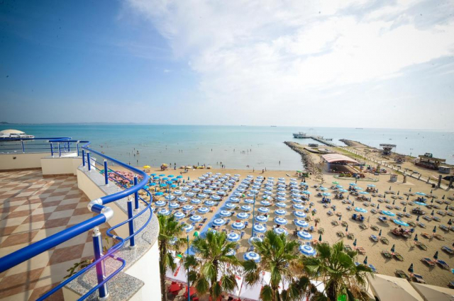 17.06 avion Bucuresti, Albania - Litoral Albania Durres, Hotel Iliria Internacional 626 EURO, 7 nopti, Mic dejun inclus