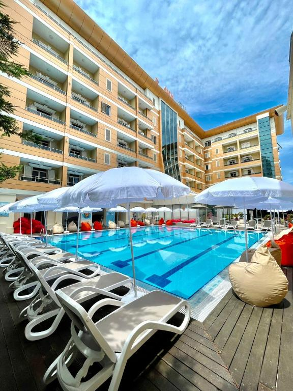 24.06 avion Cluj Napoca, Albania - Litoral Albania Durres, Hotel AMH Durres 538 EURO, 7 nopti, Mic dejun inclus