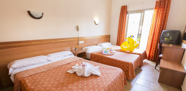 19.06 avion Bucuresti, Spania - Costa Brava - Barcelona Santa Susanna, Hotel Santa Susanna Resort 841 EURO, 7 nopti, All inclusive