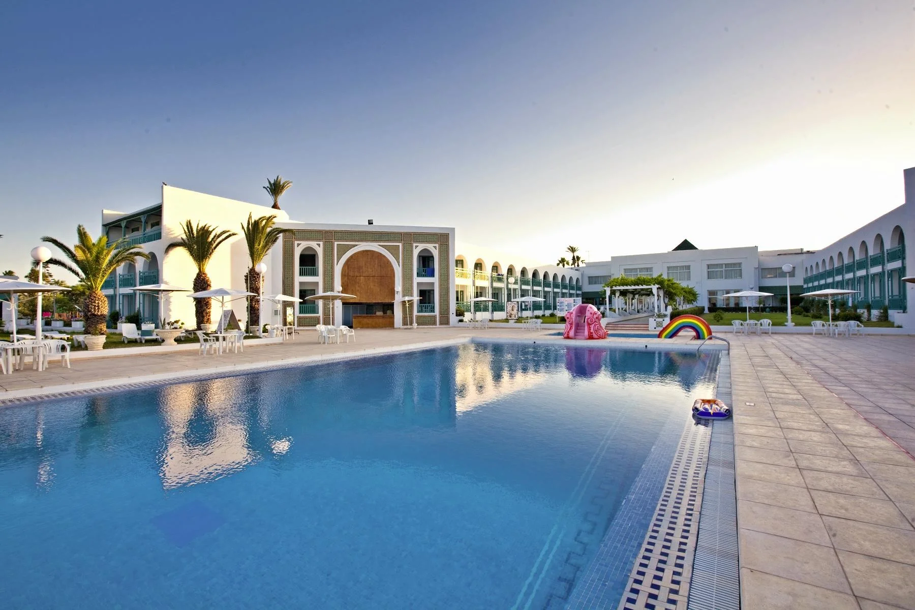 449 EUR - Last Minute zbor din Bucuresti Tunisia - Litoral El Mouradi Cap Mahdia