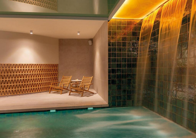03.07 avion Bucuresti, Spania - Costa Brava - Barcelona Pineda del Mar, Hotel Aqua Promenade & Spa 949 EURO, 7 nopti, Mic dejun inclus