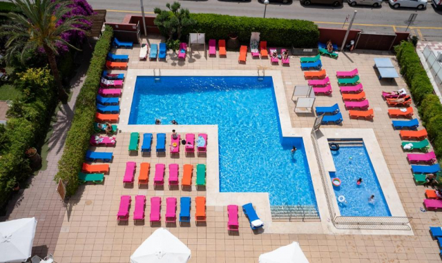 03.07 avion Bucuresti, Spania - Costa Brava - Barcelona Calella, Medplaya Hotel Santa Monica 890 EURO, 7 nopti, Demipensiune inclusa