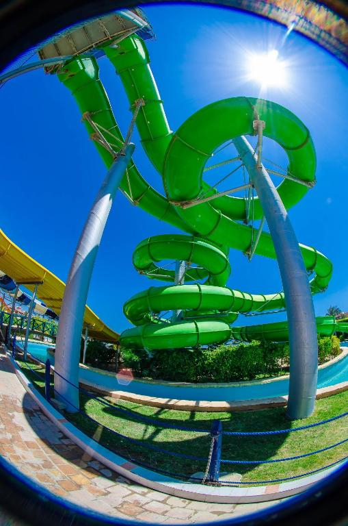 06.06 avion Timisoara, Egipt - Hurghada Hurghada City, Hotel Titanic Beach 567 EURO, 7 nopti, All inclusive