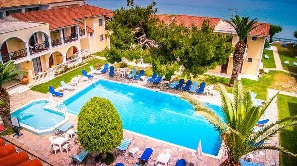 455 EUR - Last Minute zbor din Bucuresti Grecia - Insula Zakynthos Iliessa Beach