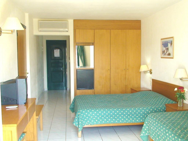 587 EUR - Last Minute zbor din Bucuresti Grecia - Insula Creta Hotel Despo Creta