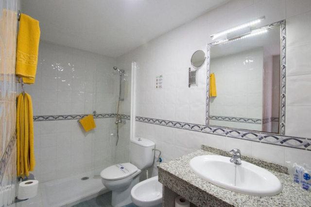 13.06 avion Bucuresti, Spania - Gran Canaria Playa del Ingles, Hotel Green Field 675 EURO, 7 nopti, Mic dejun inclus
