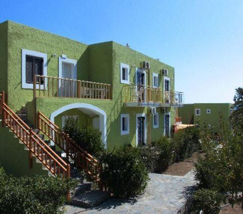 09.07 avion Bucuresti, Grecia - Creta - Heraklion Agia Pelagia, Perla Apartments 587 EURO, 7 nopti, Fara masa