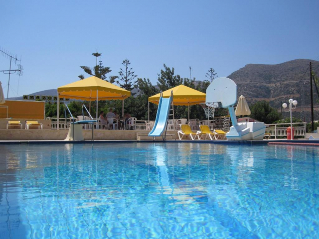 11.06 avion Bucuresti, Grecia - Creta - Heraklion Stalida, Amazones Villas Apartments 469 EURO, 7 nopti, Fara masa