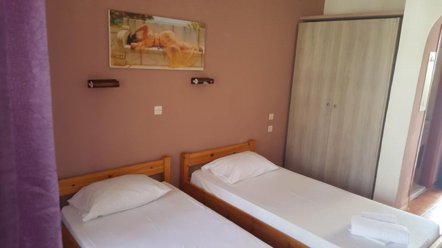 16.06 avion Bucuresti, Grecia - Corfu Kavos, Kalypso Studios and Apartments 538 EURO, 7 nopti, Fara masa