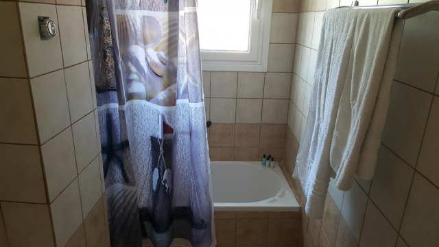16.06 avion Bucuresti, Grecia - Corfu Kavos, Kalypso Studios and Apartments 538 EURO, 7 nopti, Fara masa