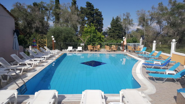 16.06 avion Bucuresti, Grecia - Corfu Kavos, Kalypso Studios and Apartments 538 EURO, 7 nopti, Fara masa
