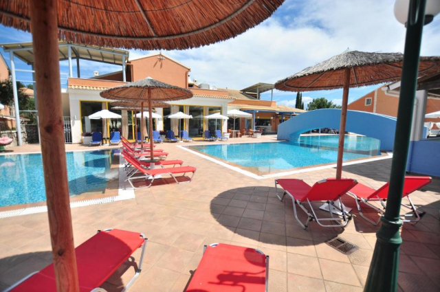 30.06 avion Bucuresti, Grecia - Corfu Kassiopi, Michelangelo Resort 832 EURO, 7 nopti, Demipensiune inclusa