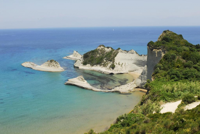 04.08 avion Bucuresti, Grecia - Corfu Sidari, Angelina Hotel & Apartments 783 EURO, 7 nopti, Mic dejun inclus