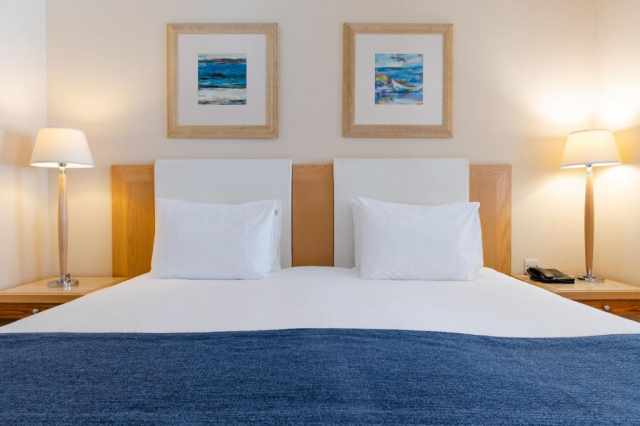 12.06 avion Bucuresti, Malta Mellieha, Maritim Antonine Hotel & Spa 792 EURO, 7 nopti, Fara masa