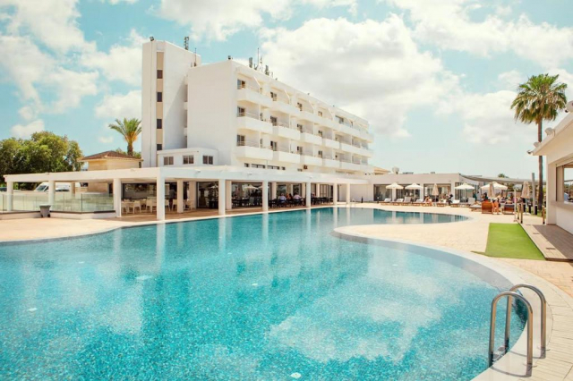 08.06 avion Cluj Napoca, Cipru - Zona Larnaca Ayia Napa, Hotel Piere Anne Beach 577 EURO, 7 nopti, Demipensiune inclusa