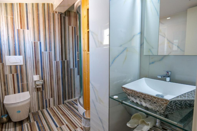 17.06 avion Bucuresti, Albania - Litoral Albania Vlora, Hotel Semajo 440 EURO, 7 nopti, Mic dejun inclus