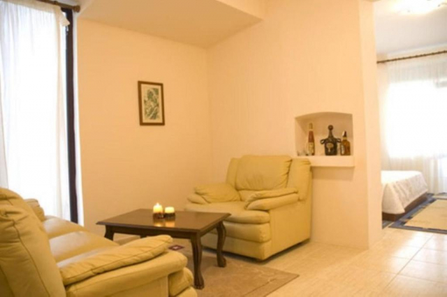 24.06 avion Bucuresti, Albania - Litoral Albania Durres, Hotel Akropoli 479 EURO, 7 nopti, Mic dejun inclus