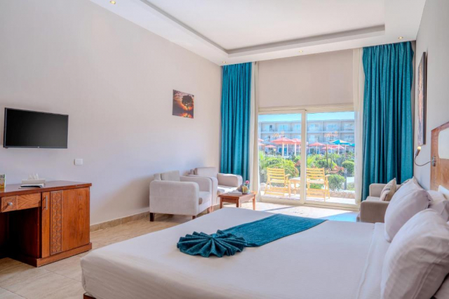 12.06 avion Iasi, Egipt - Hurghada Hurghada City, Rewaya Inn Resort (ex Hawaii Paradise Aqua Park Resort) 508 EURO, 7 nopti, All inclusive