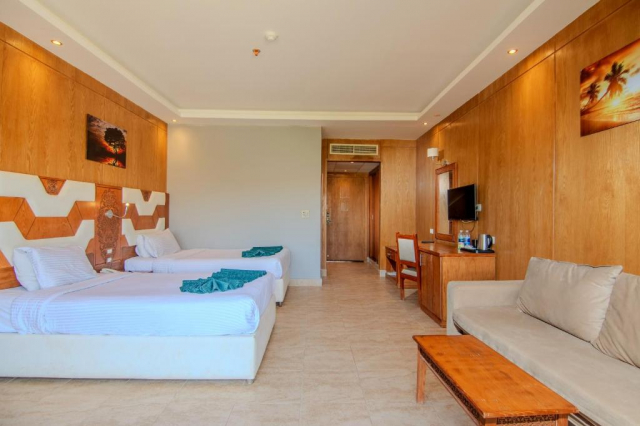 12.06 avion Iasi, Egipt - Hurghada Hurghada City, Rewaya Inn Resort (ex Hawaii Paradise Aqua Park Resort) 508 EURO, 7 nopti, All inclusive