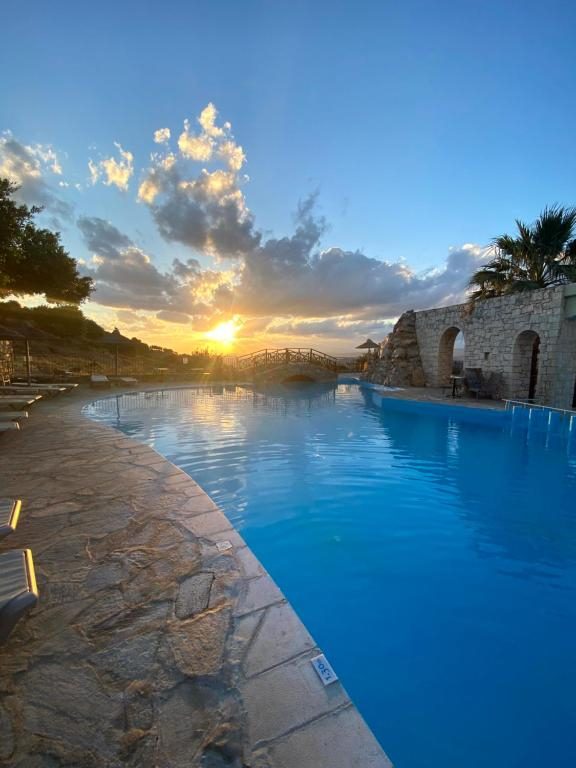 11.06 avion Bucuresti, Grecia - Creta - Heraklion Heraklion, Arolithos Traditional Cretan Village 391 EURO, 7 nopti, Fara masa