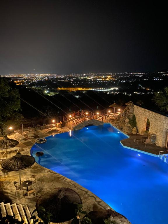 11.06 avion Bucuresti, Grecia - Creta - Heraklion Heraklion, Arolithos Traditional Cretan Village 391 EURO, 7 nopti, Fara masa