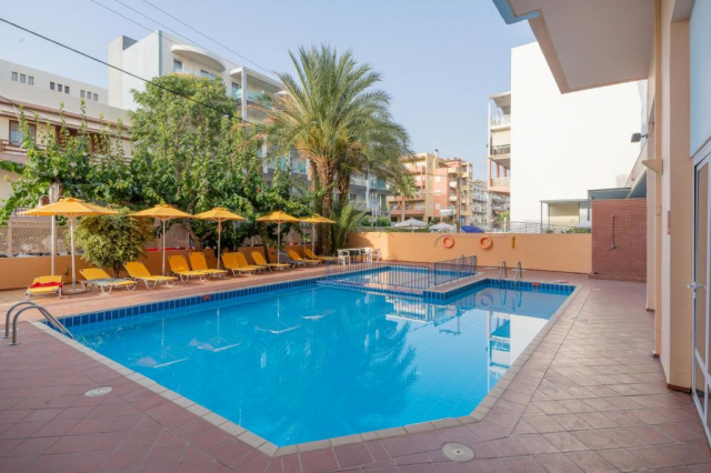 11.06 avion Bucuresti, Grecia - Creta - Heraklion Rethymnon, Lefkoniko Bay 567 EURO, 7 nopti, Demipensiune inclusa