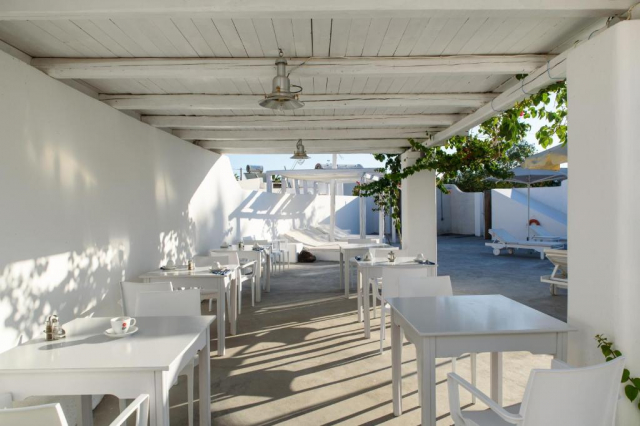 12.06 avion Bucuresti, Grecia - Santorini Kamari, Atlas Boutique Hotel 743 EURO, 7 nopti, Mic dejun inclus