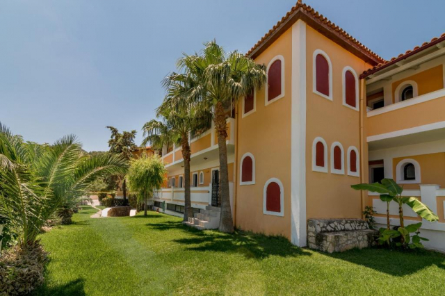 11.06 avion Bucuresti, Grecia - Zakynthos Vassilikos, Matilda Hotel 636 EURO, 7 nopti, All inclusive