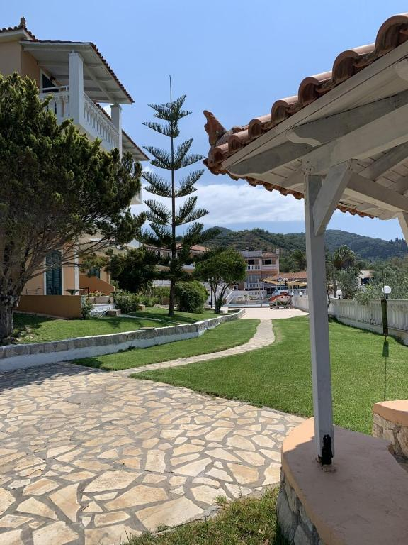 11.06 avion Bucuresti, Grecia - Zakynthos Vassilikos, Matilda Hotel 636 EURO, 7 nopti, All inclusive