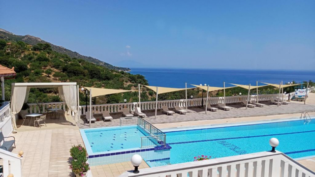 11.06 avion Bucuresti, Grecia - Zakynthos Vassilikos, Matilda Hotel 636 EURO, 7 nopti, All inclusive