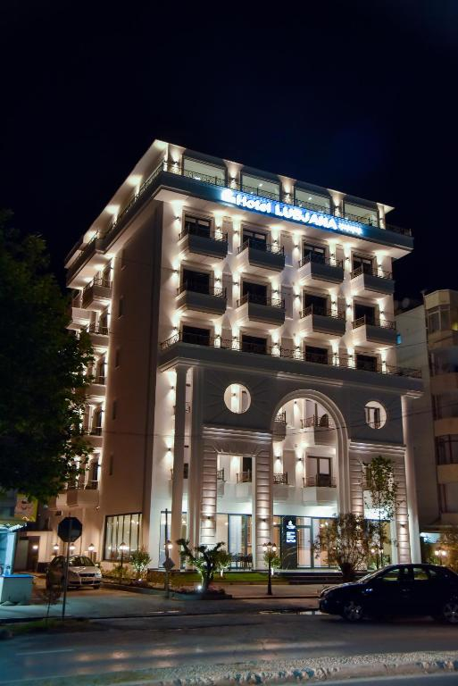 01.07 avion Bucuresti, Albania - Litoral Albania Durres, Hotel Lubjana 616 EURO, 7 nopti, Mic dejun inclus