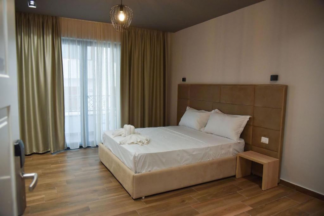 01.07 avion Bucuresti, Albania - Litoral Albania Durres, Hotel Lubjana 616 EURO, 7 nopti, Mic dejun inclus
