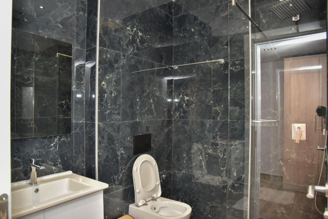 01.07 avion Bucuresti, Albania - Litoral Albania Durres, Hotel Lubjana 616 EURO, 7 nopti, Mic dejun inclus