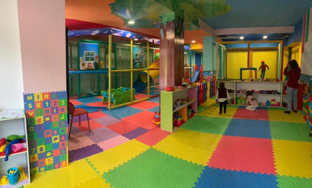17.06 avion Bucuresti, Albania - Litoral Albania Golem, Hotel Sandy Beach Resort 802 EURO, 7 nopti, All inclusive