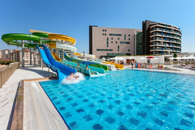 28.06 avion Bucuresti, Turcia - Antalya Lara-Kundu, Hotel Wind of Lara 1077 EURO, 7 nopti, All inclusive