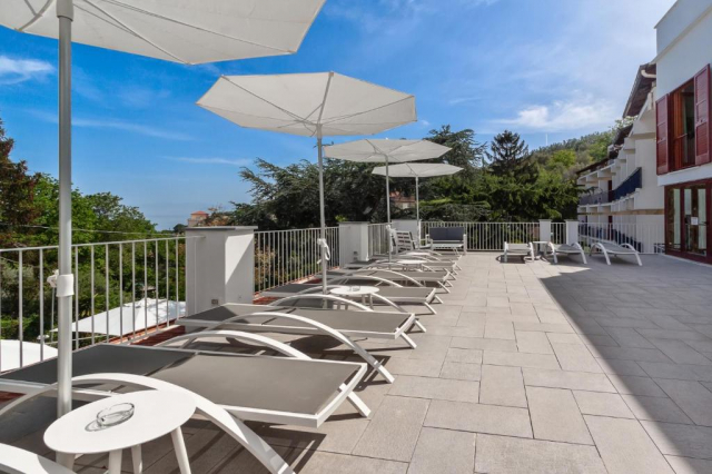 17.07 avion Bucuresti, Italia - Coasta Amalfitana Sorrento, Hotel Metropole 1008 EURO, 7 nopti, Mic dejun inclus