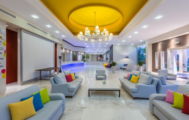 29.06 avion Bucuresti, Grecia - Kos Psalidi, Hotel Kipriotis Hippocrates - Adults Only 881 EURO, 7 nopti, All inclusive