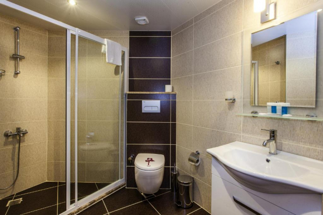 05.07 avion Bucuresti, Turcia - Antalya Alanya, Parador Beach Hotel Alanya 665 EURO, 7 nopti, All inclusive