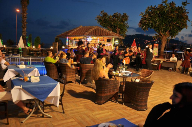 05.07 avion Bucuresti, Turcia - Antalya Alanya, Parador Beach Hotel Alanya 665 EURO, 7 nopti, All inclusive