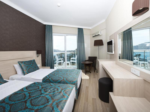 05.07 avion Bucuresti, Turcia - Antalya Alanya, Parador Beach Hotel Alanya 665 EURO, 7 nopti, All inclusive
