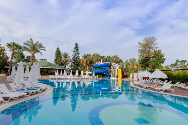05.07 avion Bucuresti, Turcia - Antalya Alanya, Holiday Park Resort 704 EURO, 7 nopti, Ultra all inclusive