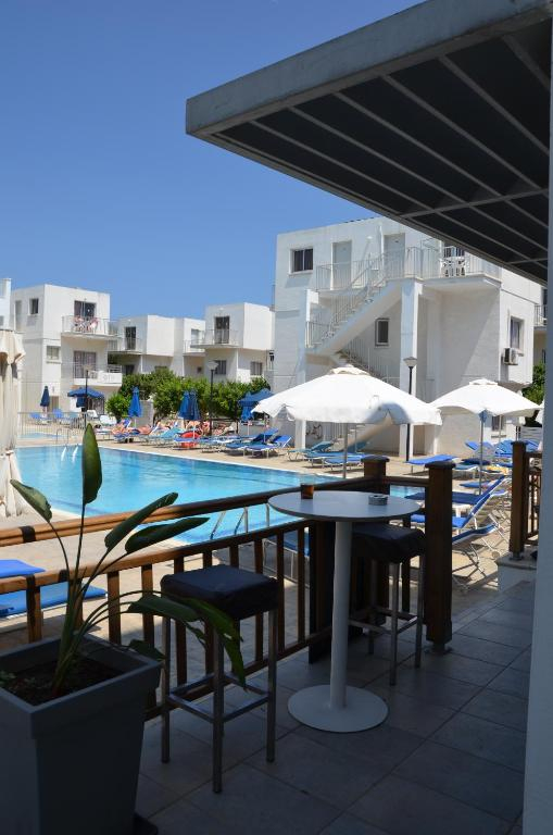 21.06 avion Sibiu, Cipru - Zona Larnaca Protaras, Sweet Memories Hotel Apartments 430 EURO, 7 nopti, Fara masa