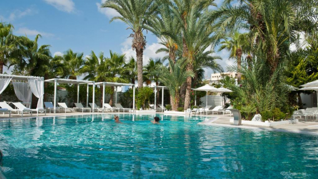 28.06 avion Sibiu, Cipru - Zona Larnaca Ayia Napa, Hotel Margadina 724 EURO, 7 nopti, Mic dejun inclus
