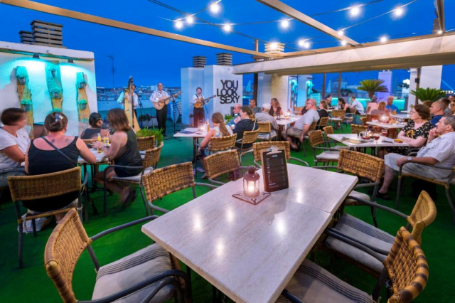 26.06 avion Bucuresti, Spania - Costa Brava - Barcelona Pineda del Mar, Hotel Merce 685 EURO, 7 nopti, Fara masa