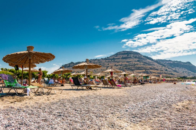 01.07 avion Bucuresti, Grecia - Rhodos Lardos, Hotel Sun Beach Lindos 743 EURO, 7 nopti, All inclusive