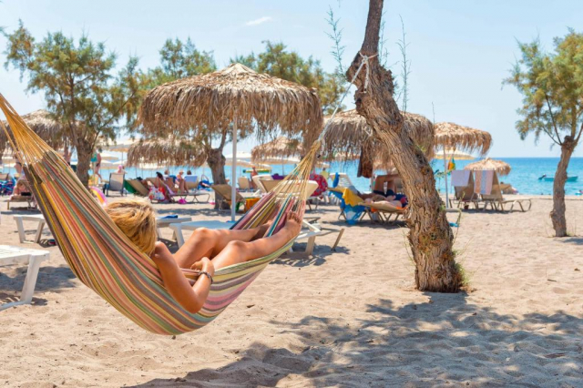 01.07 avion Bucuresti, Grecia - Rhodos Lardos, Hotel Sun Beach Lindos 743 EURO, 7 nopti, All inclusive