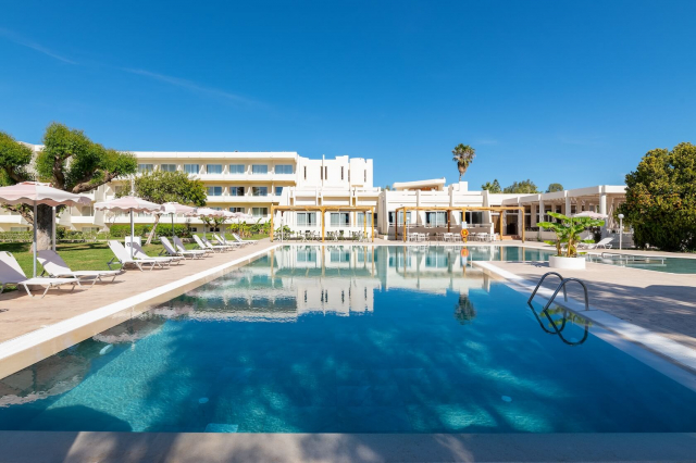 01.07 avion Bucuresti, Grecia - Rhodos Afandou, Afandou Bay Village 773 EURO, 7 nopti, All inclusive